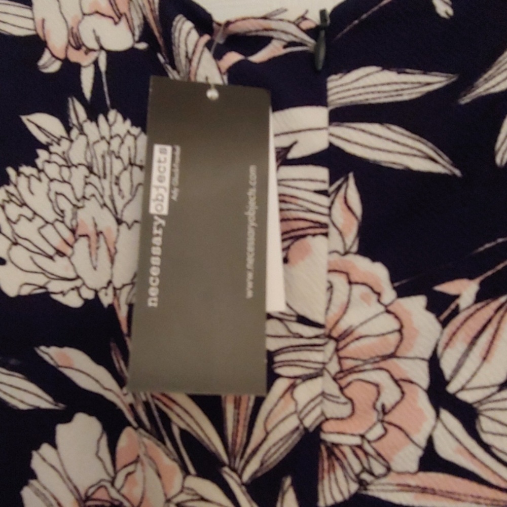 Necessary Objects floral midi dress - Picture 6 of 6